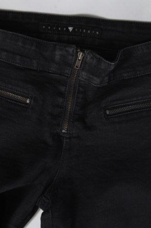 Damen Jeans Guess, Größe S, Farbe Schwarz, Preis € 5,12
