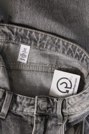 Damskie jeansy H&M, Rozmiar L, Kolor Szary, Cena 66,67 zł