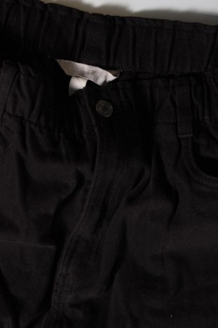 Дамски дънки H&M, Размер XL, Цвят Черен, Цена 15,37 лв.