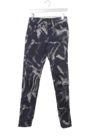 Dámske džínsy  H&M, Veľkosť S, Farba Viacfarebná, Cena  16,44 €
