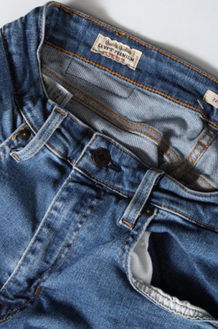 Γυναικείο Τζίν Levi's, Μέγεθος M, Χρώμα Μπλέ, Τιμή 82,99 €