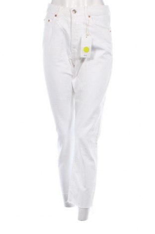 Γυναικείο Τζίν Mango, Μέγεθος S, Χρώμα Λευκό, Τιμή 14,02 €