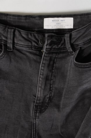 Damen Jeans Noisy May, Größe M, Farbe Grau, Preis 17,55 €