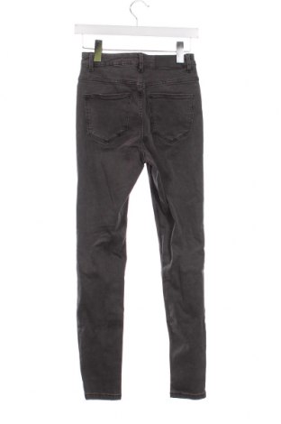 Damen Jeans Noisy May, Größe XS, Farbe Grau, Preis 5,85 €