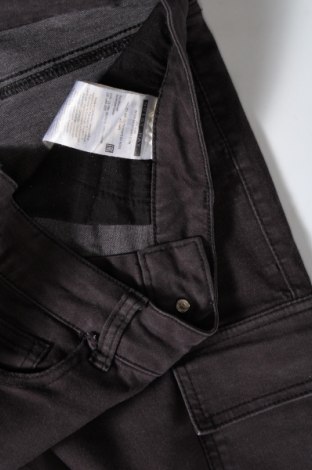 Damen Jeans Noisy May, Größe M, Farbe Grau, Preis 7,06 €
