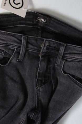 Dámske džínsy  ONLY, Veľkosť XS, Farba Sivá, Cena  13,61 €