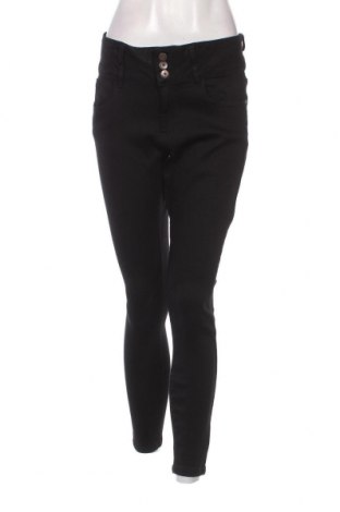 Damen Jeans ONLY Carmakoma, Größe L, Farbe Schwarz, Preis 11,57 €