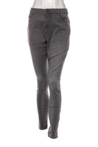Γυναικείο Τζίν ONLY Carmakoma, Μέγεθος XL, Χρώμα Γκρί, Τιμή 15,07 €