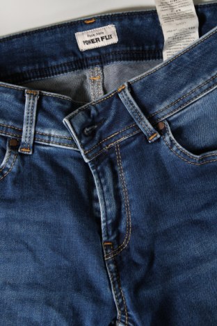 Blugi de femei Pepe Jeans, Mărime S, Culoare Albastru, Preț 177,63 Lei