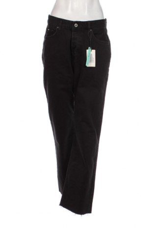 Blugi de femei Pepe Jeans, Mărime M, Culoare Negru, Preț 529,61 Lei