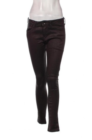 Дамски дънки Pepe Jeans, Размер M, Цвят Лилав, Цена 10,26 лв.