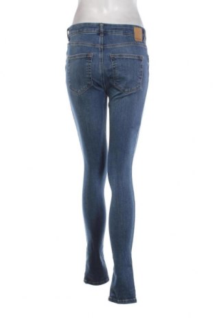 Damen Jeans Pieces, Größe M, Farbe Blau, Preis 9,81 €