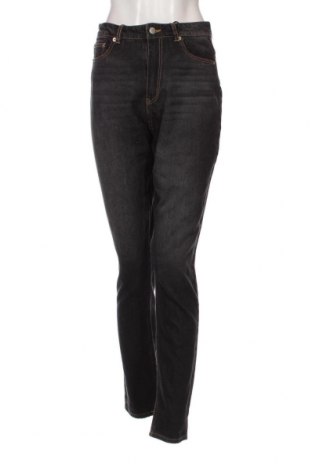 Damen Jeans Pieces, Größe M, Farbe Grau, Preis 9,46 €