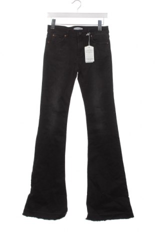 Дамски дънки Pull&Bear, Размер S, Цвят Черен, Цена 26,14 лв.
