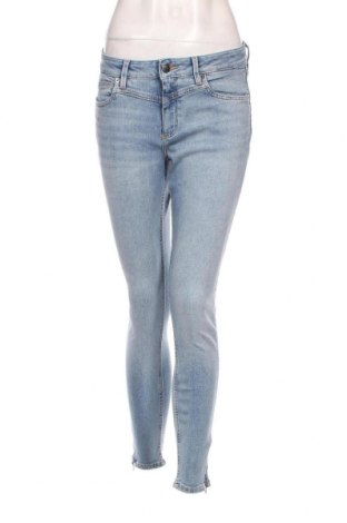 Damen Jeans Q/S by S.Oliver, Größe S, Farbe Blau, Preis 7,47 €