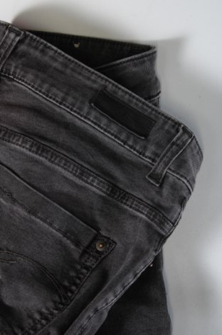 Damskie jeansy Q/S by S.Oliver, Rozmiar S, Kolor Szary, Cena 33,59 zł