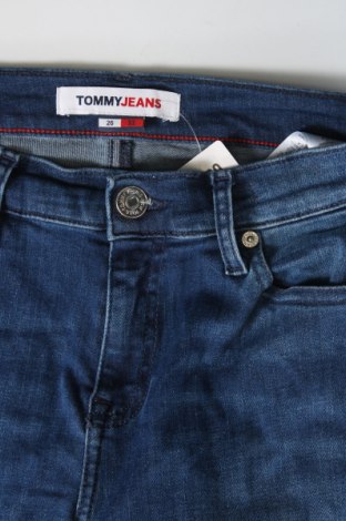 Damskie jeansy Tommy Jeans, Rozmiar S, Kolor Niebieski, Cena 244,37 zł