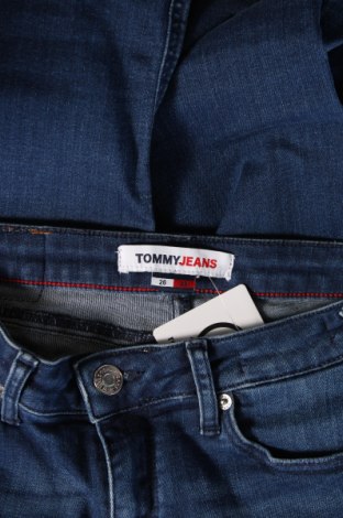 Damskie jeansy Tommy Jeans, Rozmiar S, Kolor Niebieski, Cena 173,09 zł