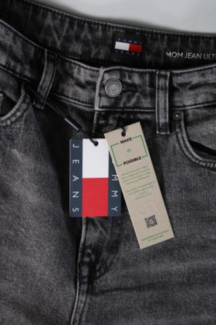 Damskie jeansy Tommy Jeans, Rozmiar S, Kolor Szary, Cena 421,14 zł