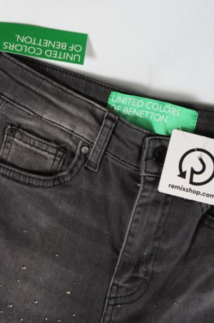 Damen Jeans United Colors Of Benetton, Größe XS, Farbe Schwarz, Preis 9,42 €