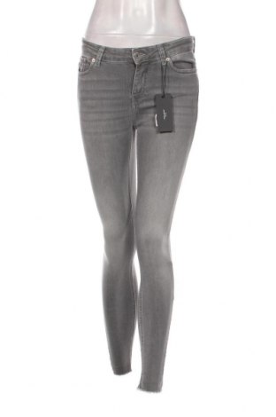 Damen Jeans Vero Moda, Größe M, Farbe Grau, Preis 5,61 €