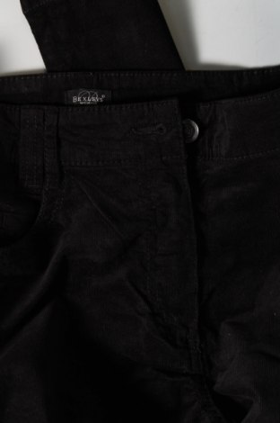 Γυναικείο κοτλέ παντελόνι Bexleys, Μέγεθος M, Χρώμα Μαύρο, Τιμή 6,46 €