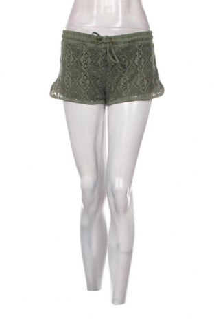 Дамски къс панталон, Размер M, Цвят Зелен, Цена 3,80 лв.