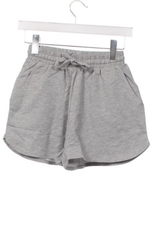 Pantaloni scurți de femei ASOS, Mărime XXS, Culoare Gri, Preț 115,64 Lei