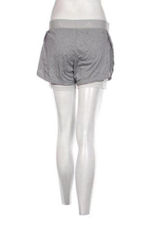 Damen Shorts Adidas, Größe XS, Farbe Grau, Preis 16,70 €