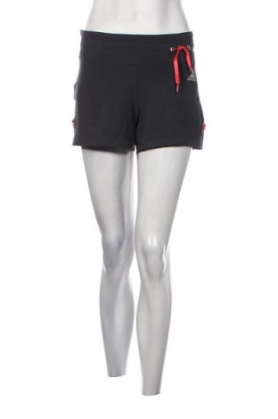 Γυναικείο κοντό παντελόνι Adidas, Μέγεθος L, Χρώμα Γκρί, Τιμή 8,91 €