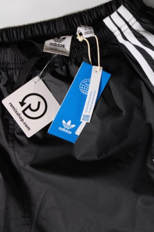 Dámské kraťasy  Adidas Originals, Velikost S, Barva Šedá, Cena  1 043,00 Kč