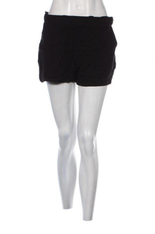 Γυναικείο κοντό παντελόνι Beloved, Μέγεθος M, Χρώμα Μαύρο, Τιμή 4,38 €