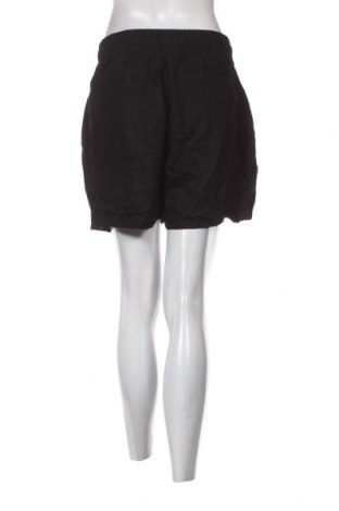Damen Shorts Beme, Größe L, Farbe Schwarz, Preis 13,22 €
