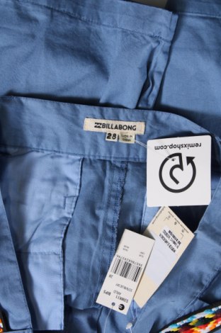 Γυναικείο κοντό παντελόνι Billabong, Μέγεθος M, Χρώμα Μπλέ, Τιμή 36,89 €