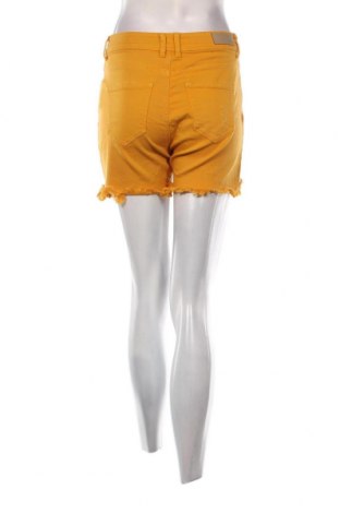 Pantaloni scurți de femei Clockhouse, Mărime S, Culoare Galben, Preț 20,36 Lei