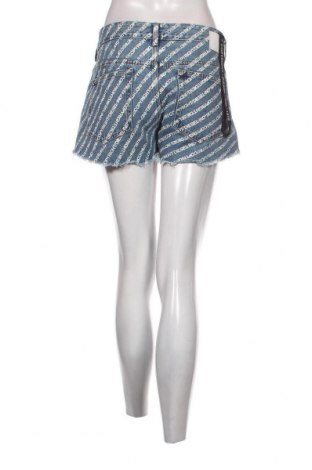 Γυναικείο κοντό παντελόνι Diesel, Μέγεθος XL, Χρώμα Μπλέ, Τιμή 56,19 €