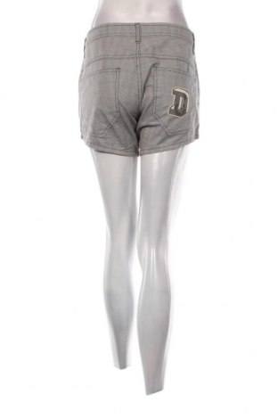Γυναικείο κοντό παντελόνι Diesel, Μέγεθος L, Χρώμα Γκρί, Τιμή 48,25 €