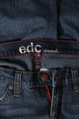Γυναικείο κοντό παντελόνι Edc By Esprit, Μέγεθος S, Χρώμα Μπλέ, Τιμή 12,28 €