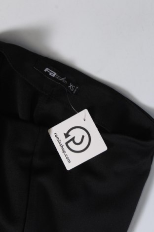 Γυναικείο κοντό παντελόνι Fb Sister, Μέγεθος XS, Χρώμα Μαύρο, Τιμή 3,90 €