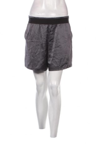 Γυναικείο κοντό παντελόνι Filippa K, Μέγεθος XS, Χρώμα Μπλέ, Τιμή 19,00 €