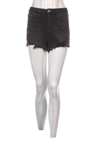 Γυναικείο κοντό παντελόνι Forever 21, Μέγεθος M, Χρώμα Μαύρο, Τιμή 4,45 €