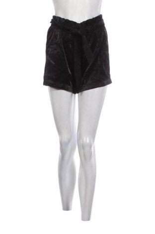 Γυναικείο κοντό παντελόνι G & B, Μέγεθος S, Χρώμα Μαύρο, Τιμή 4,70 €