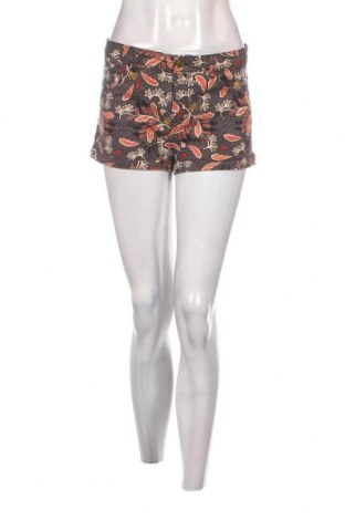 Γυναικείο κοντό παντελόνι H&M, Μέγεθος S, Χρώμα Πολύχρωμο, Τιμή 1,76 €