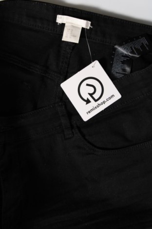 Дамски къс панталон H&M, Размер L, Цвят Черен, Цена 9,12 лв.