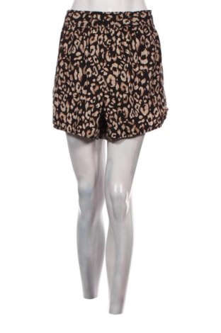 Дамски къс панталон H&M, Размер L, Цвят Многоцветен, Цена 8,55 лв.