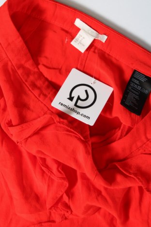 Дамски къс панталон H&M, Размер M, Цвят Червен, Цена 19,00 лв.