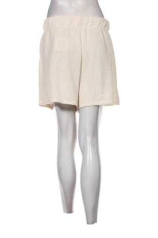 Дамски къс панталон H&M, Размер M, Цвят Екрю, Цена 8,17 лв.