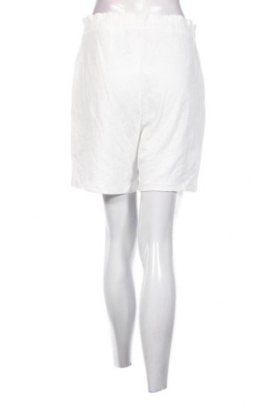 Дамски къс панталон H&M Divided, Размер S, Цвят Бял, Цена 31,00 лв.