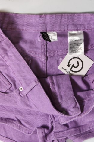 Дамски къс панталон H&M Divided, Размер L, Цвят Лилав, Цена 19,00 лв.