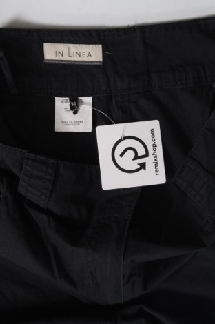 Γυναικείο κοντό παντελόνι In Linea, Μέγεθος M, Χρώμα Μαύρο, Τιμή 10,37 €